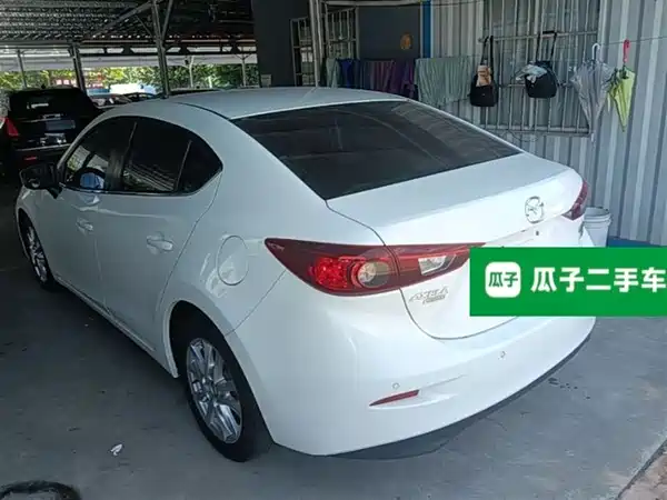Mazda 3 Axela 2014