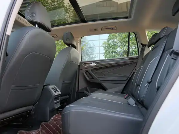 Volkswagen Tiguan L 2024