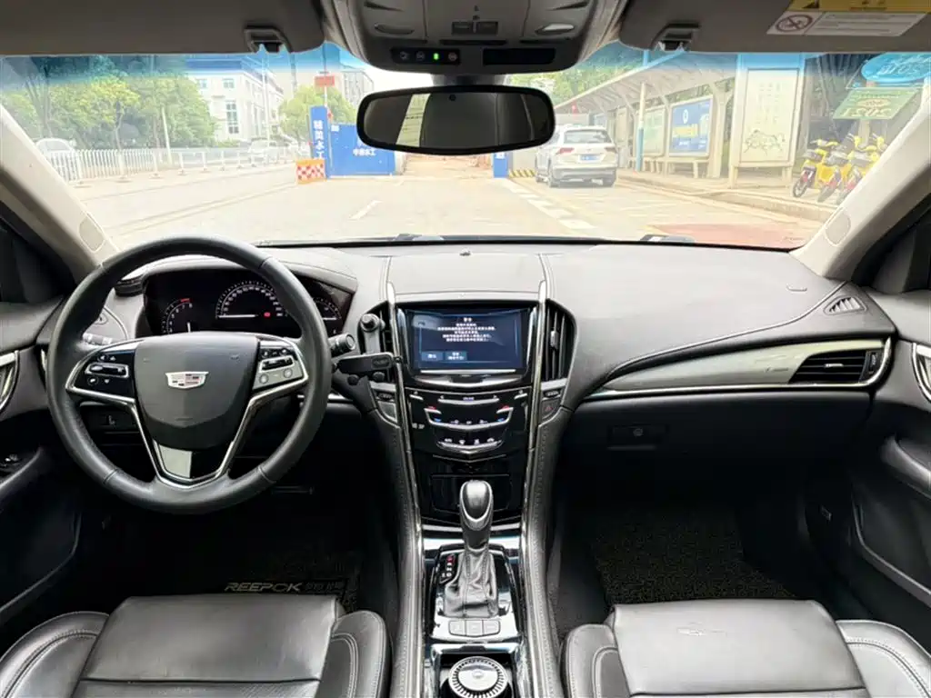 Cadillac ATS-L 2017 — фото 20