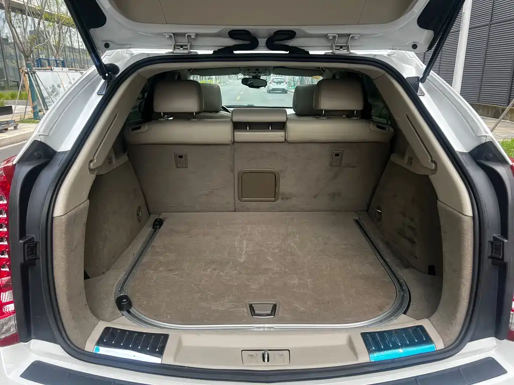 Cadillac SRX 2015 — фото 14