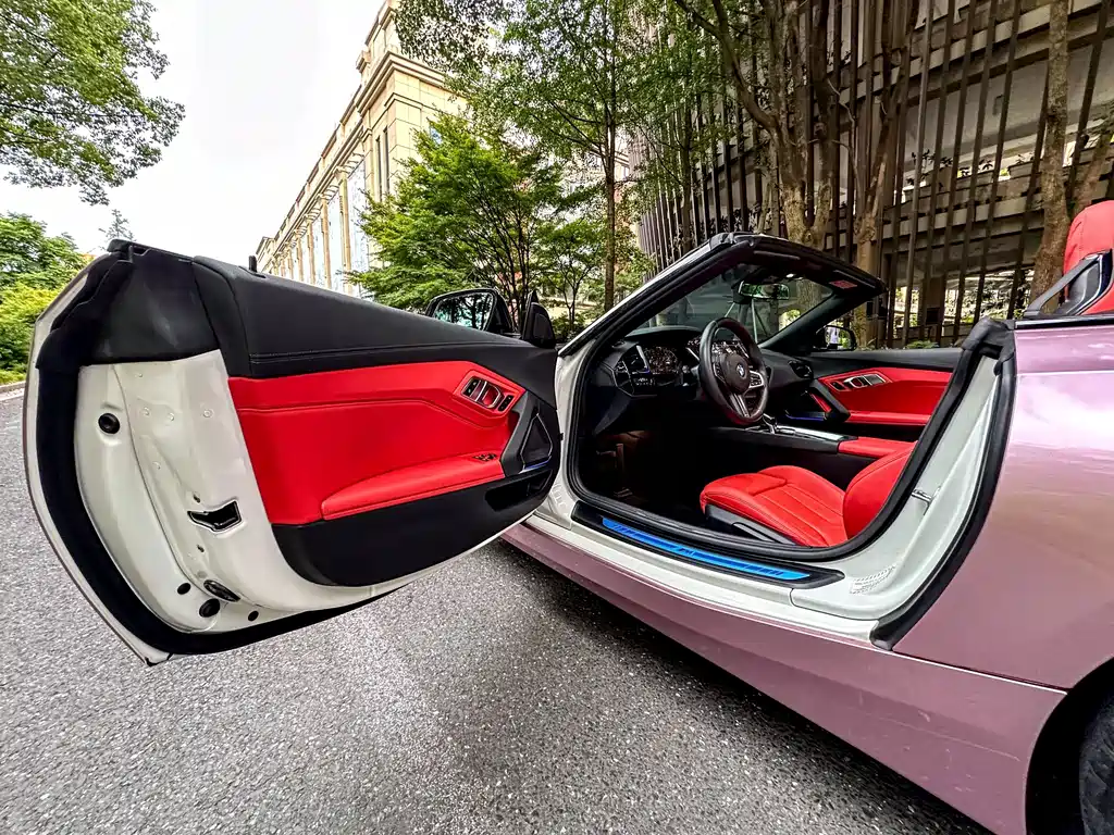 BMW Z4 2024 — фото 12