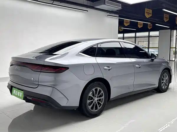 BYD Qin L 2024