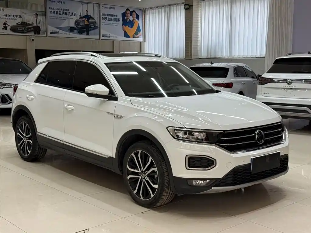 Volkswagen T-Roc 2023