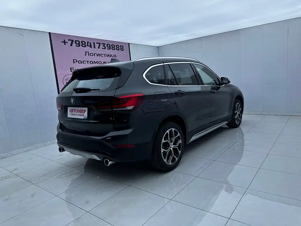 BMW X1 2022 — фото 9