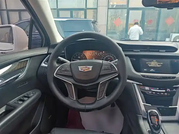 Cadillac XT5 2018