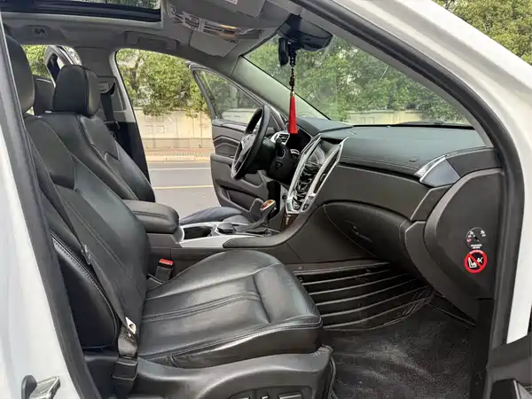 Cadillac SRX 2015