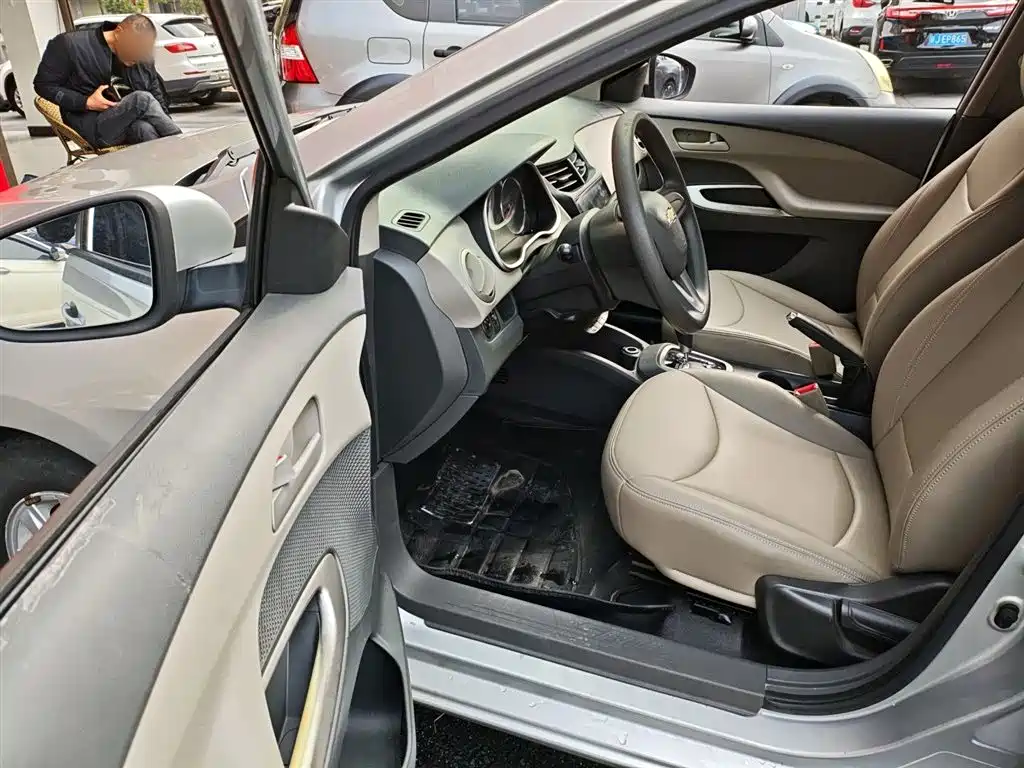 Chevrolet Sail 2015 — фото 12