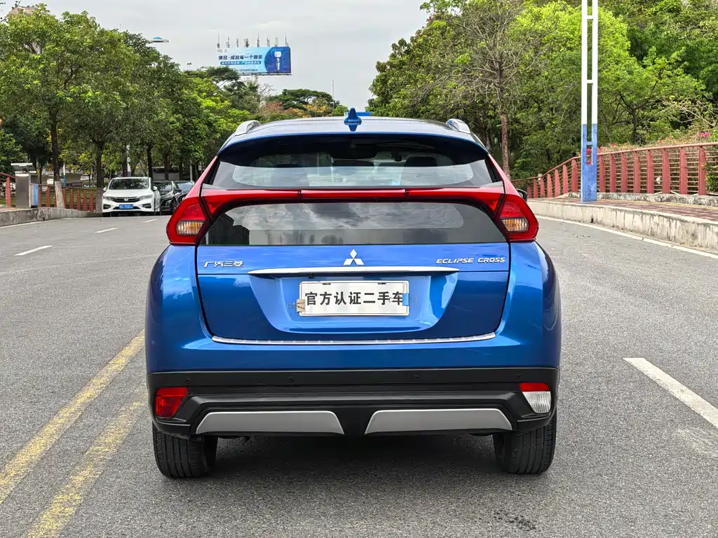 Mitsubishi Eclipse Cross 2019 — фото 18