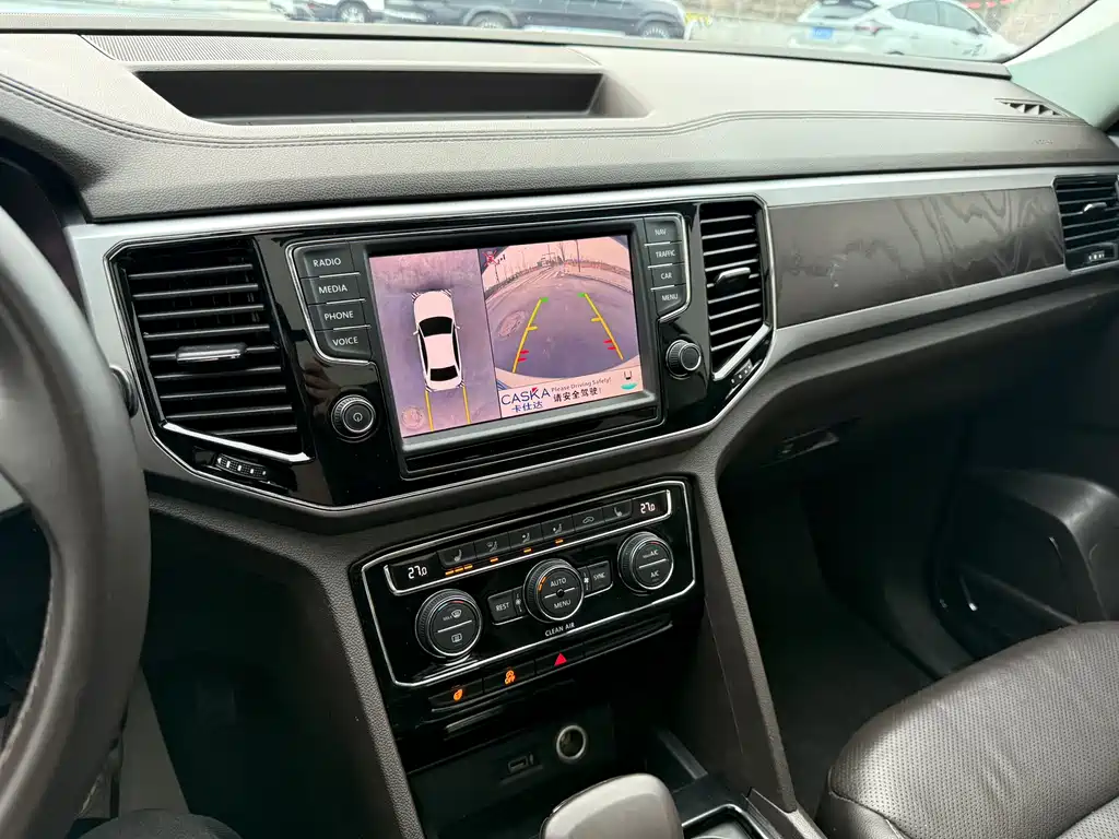 Volkswagen Teramont 2018 — фото 11