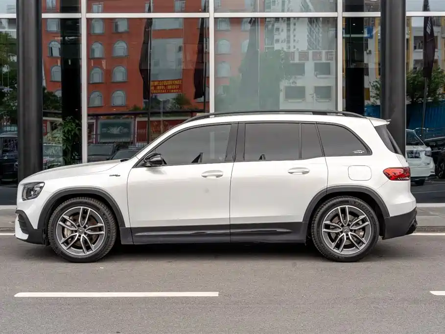 Mercedes-Benz GLB AMG 2022