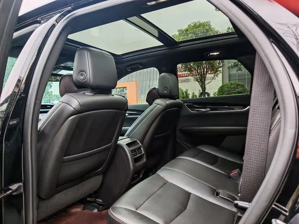 Cadillac XT5 2021 — фото 15