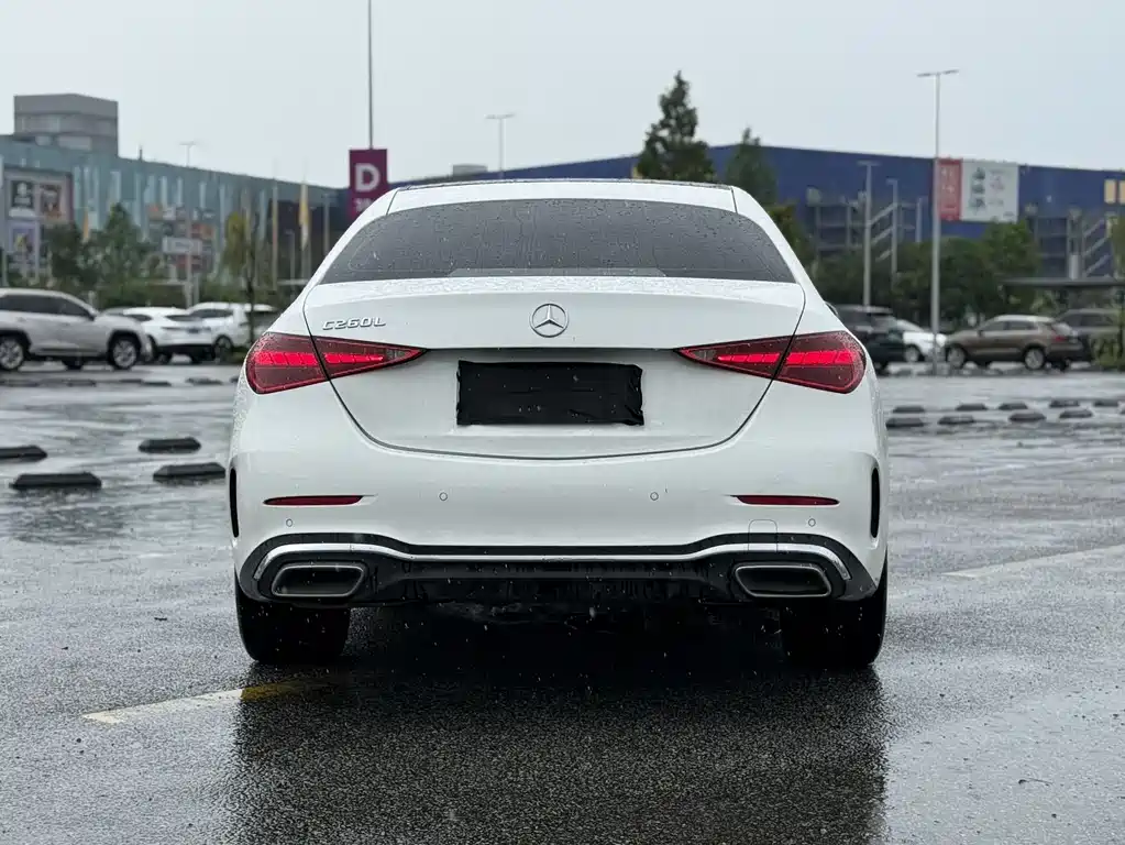 Mercedes-Benz C-Class 2023