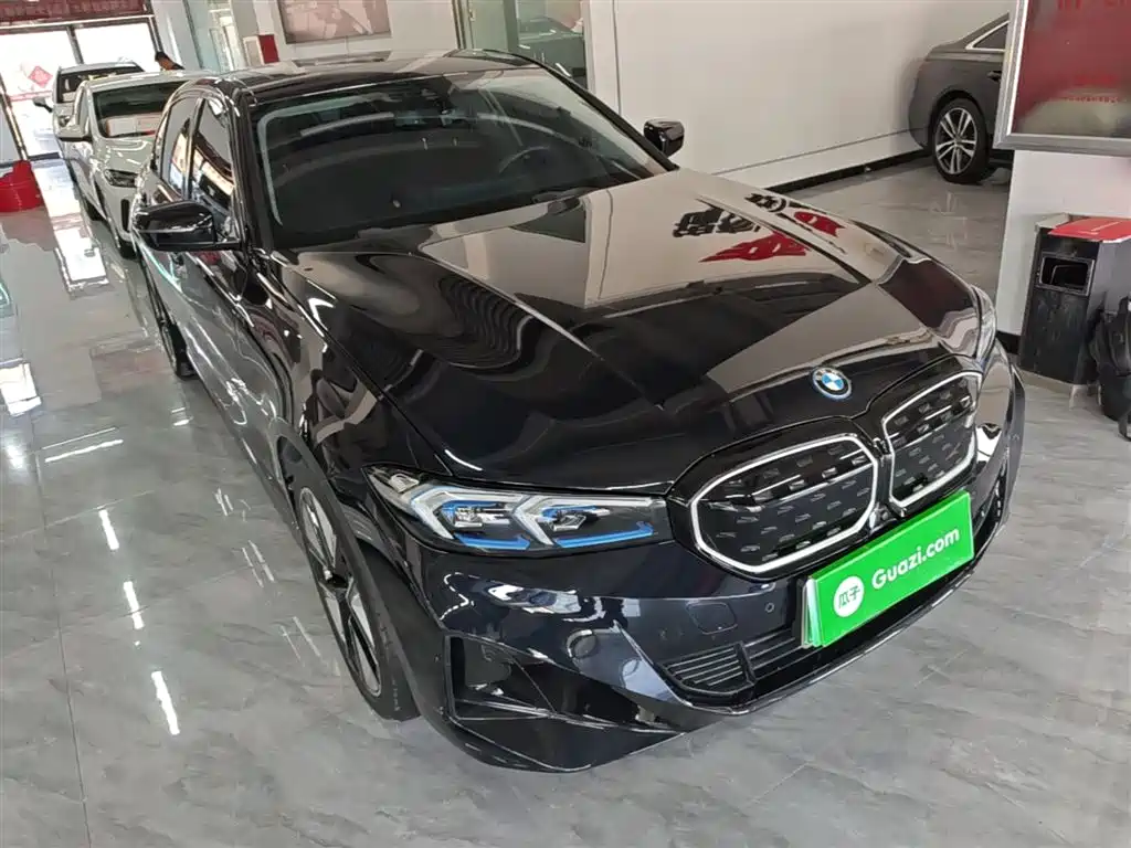 BMW i3 2024 — фото 4