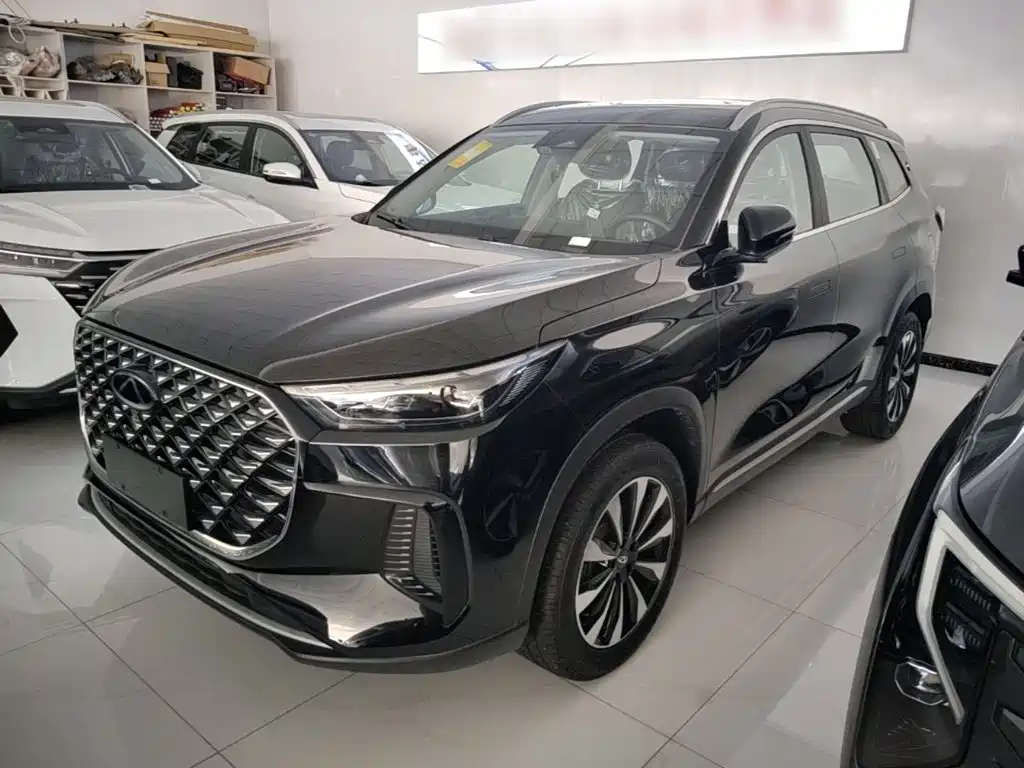 Chery Tiggo 8 PLUS 2026 — фото 1