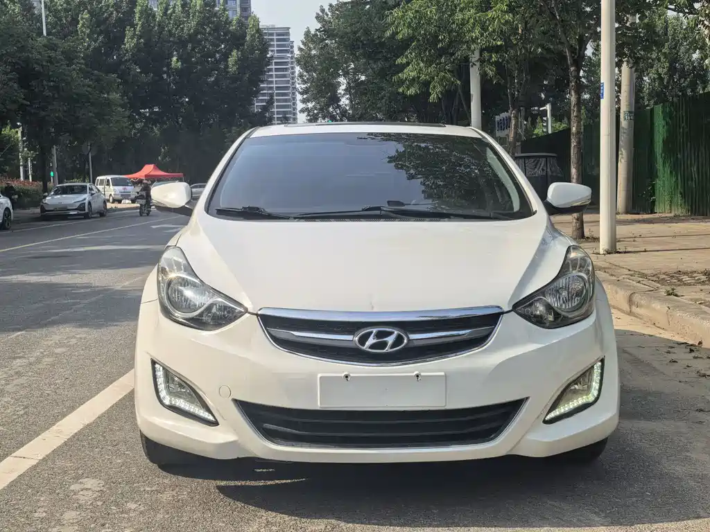 Hyundai Elantra Langdong 2016 — фото 2