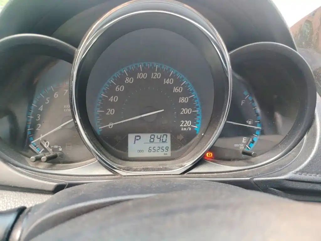 Toyota Yaris L 2017