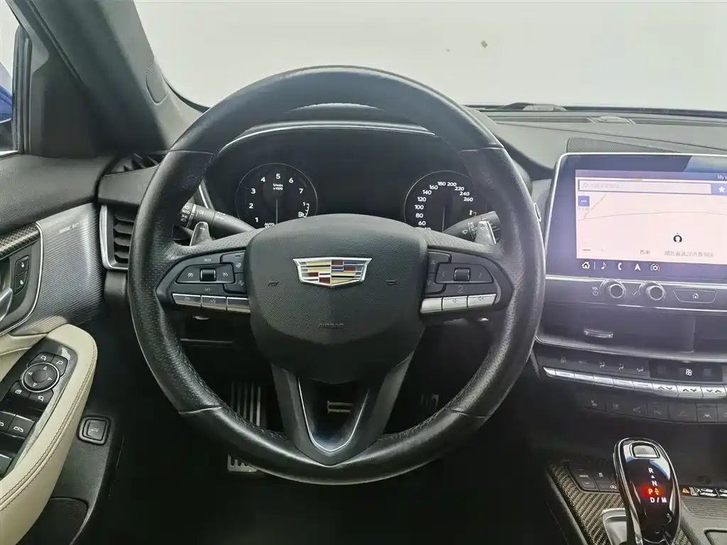 Cadillac CT5 2020 — фото 11