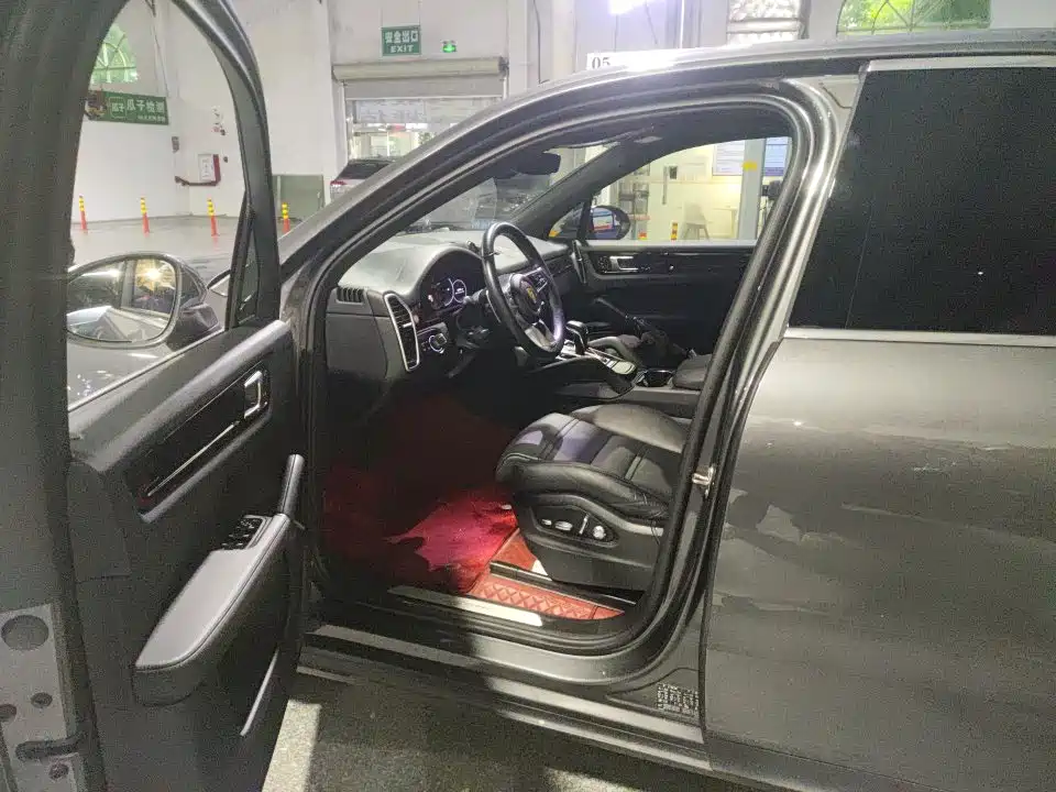 Porsche Cayenne 2019