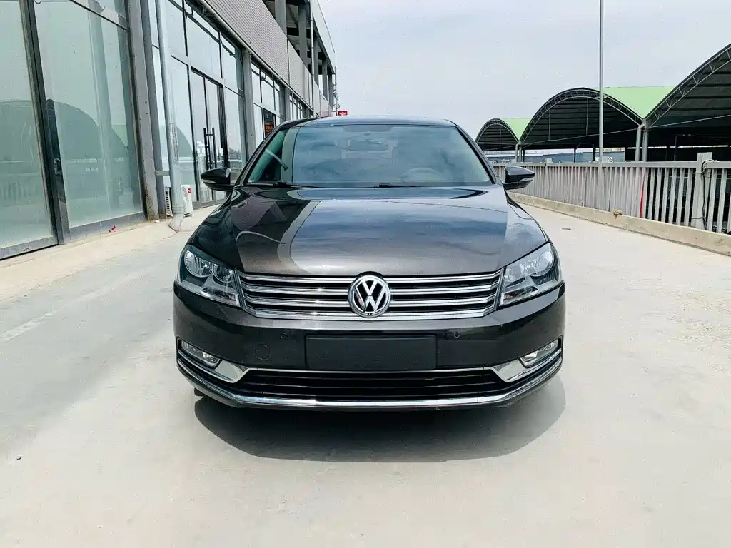 Volkswagen Magotan 2016
