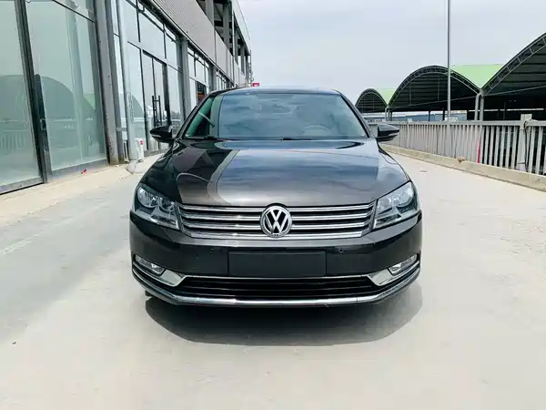Volkswagen Magotan 2016