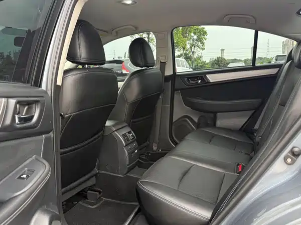 Subaru Legacy 2016