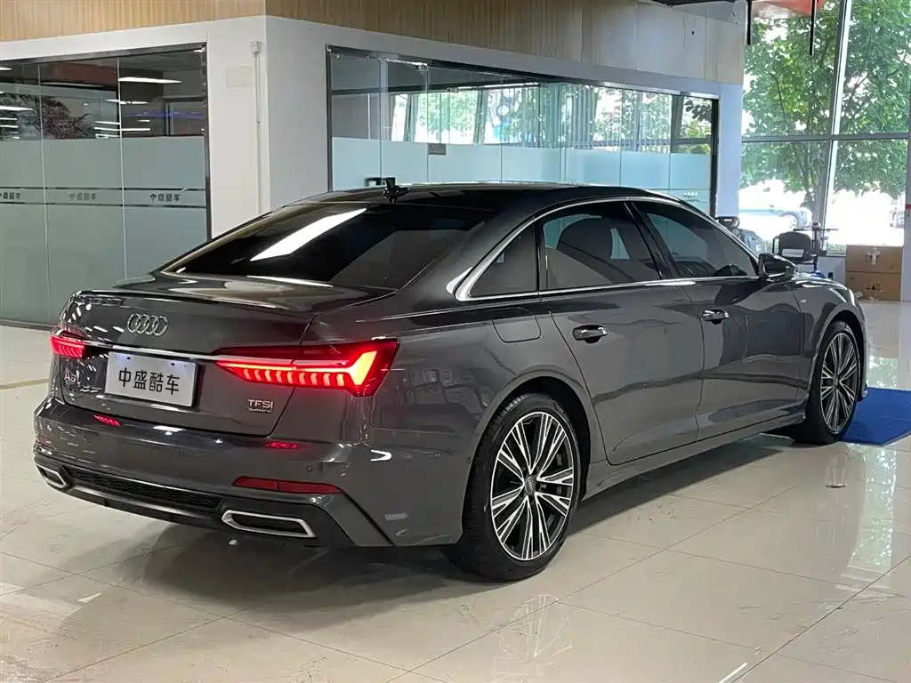 Audi A6L 2021 — фото 27