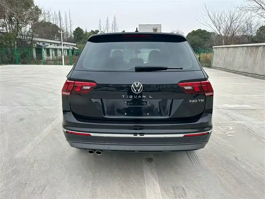 Volkswagen Tiguan L 2020 — фото 24