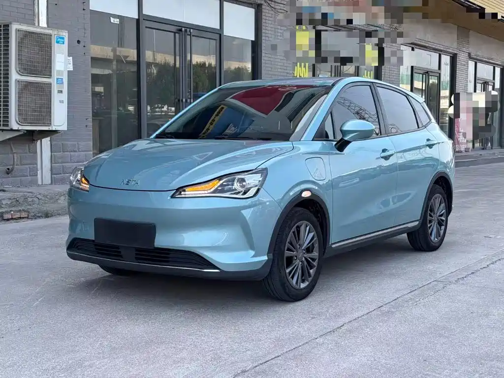 Neta V 2023