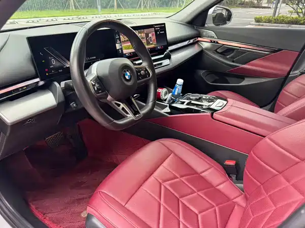 BMW 5 Series 2024
