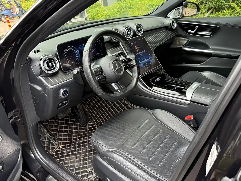 Mercedes-Benz C-Class 2022 — фото 4