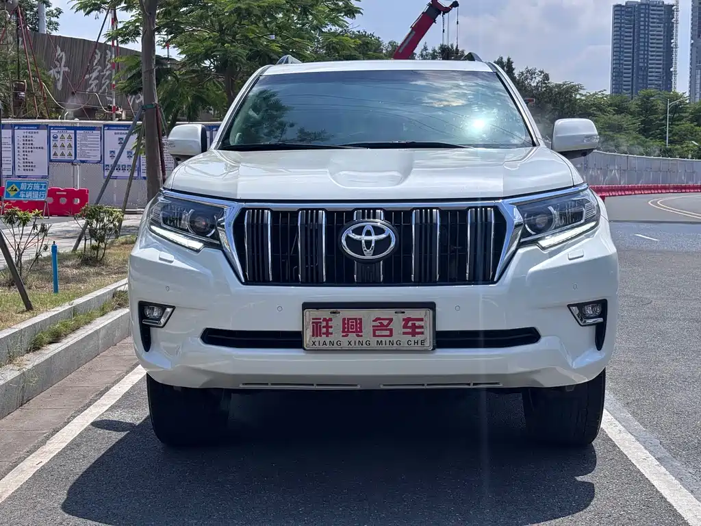 Toyota Prado 2020 — фото 2