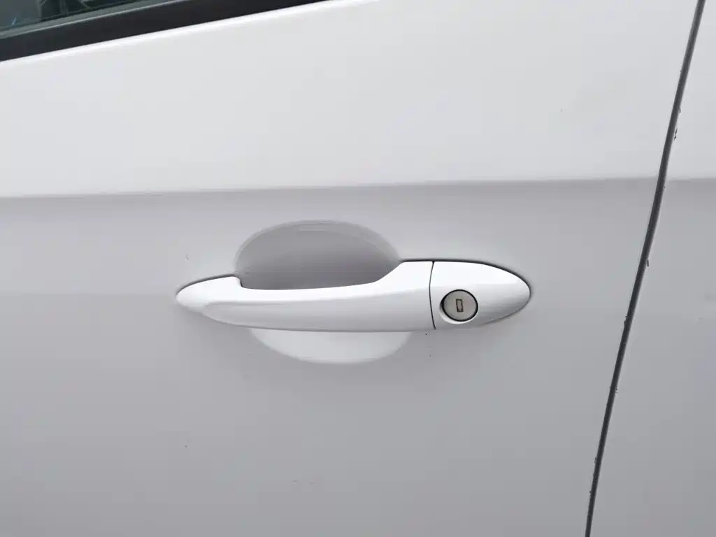 Buick Excelle 2017 — фото 18