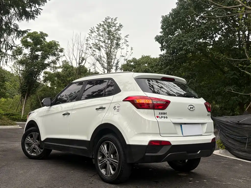 Hyundai ix25 2016