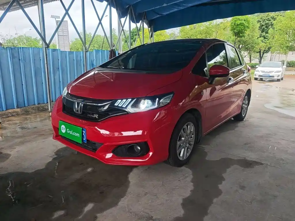 Honda Fit 2019 — фото 1