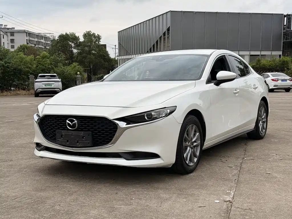 Mazda 3 Angkesela 2022
