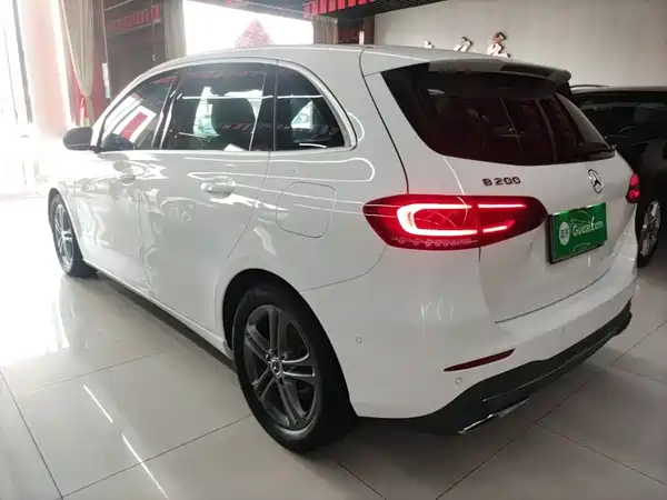 Mercedes-Benz B-Class 2020