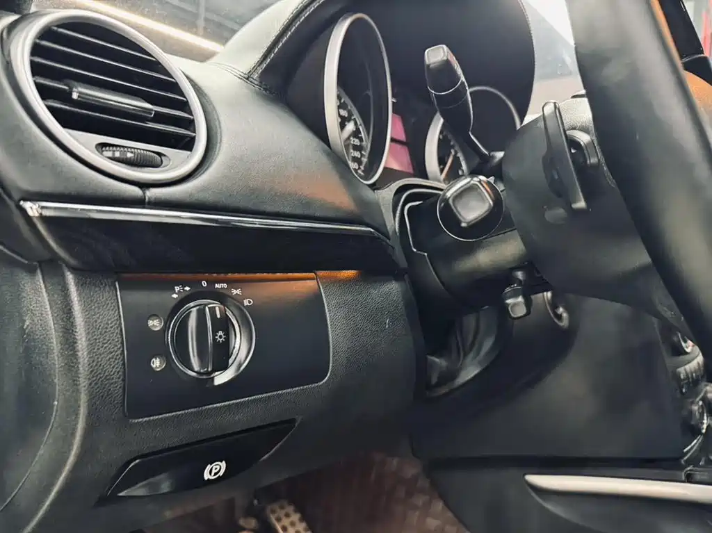 Mercedes-Benz GL-Class 2012 — фото 10