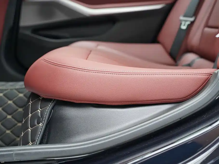 BMW 3 Series 2023 — фото 13