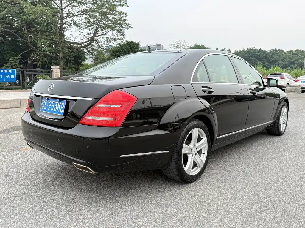 Mercedes-Benz S-Class 2011 — фото 11
