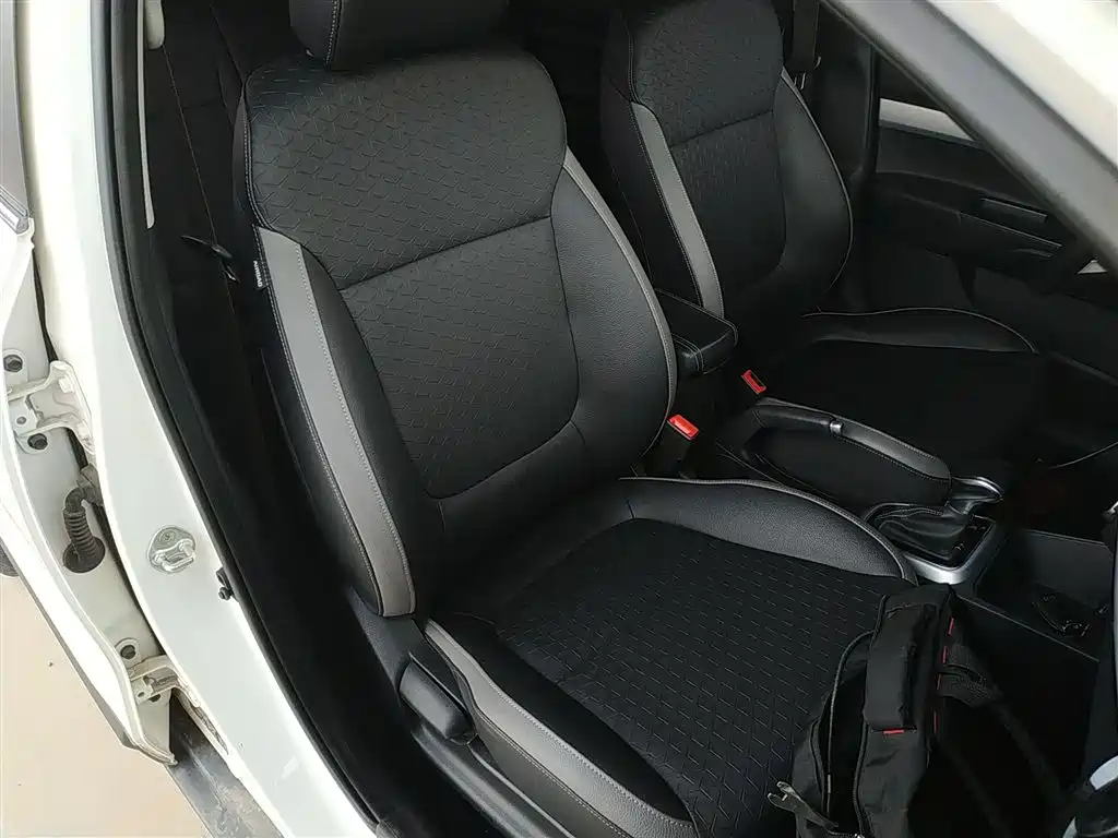 Kia KX1 2018 — фото 25