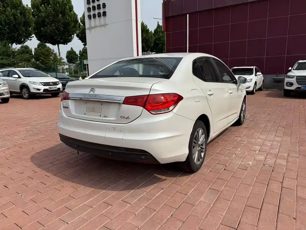 Citroen C4L 2014