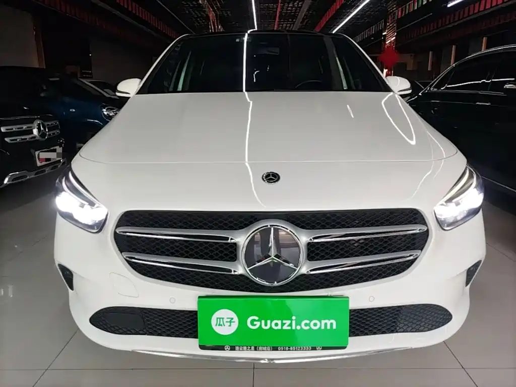 Mercedes-Benz B-Class 2020