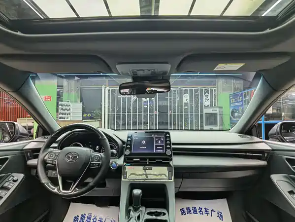 Toyota Avalon 2021