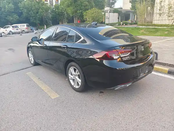 Buick Regal 2024