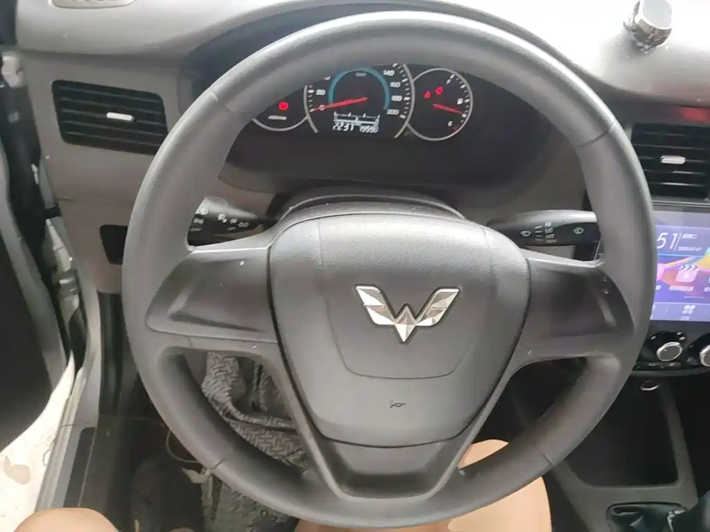 Wuling Rongguang V 2017 — фото 11