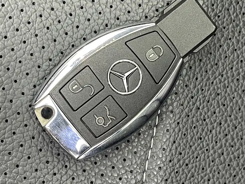 Mercedes-Benz C-Class 2016 — фото 11