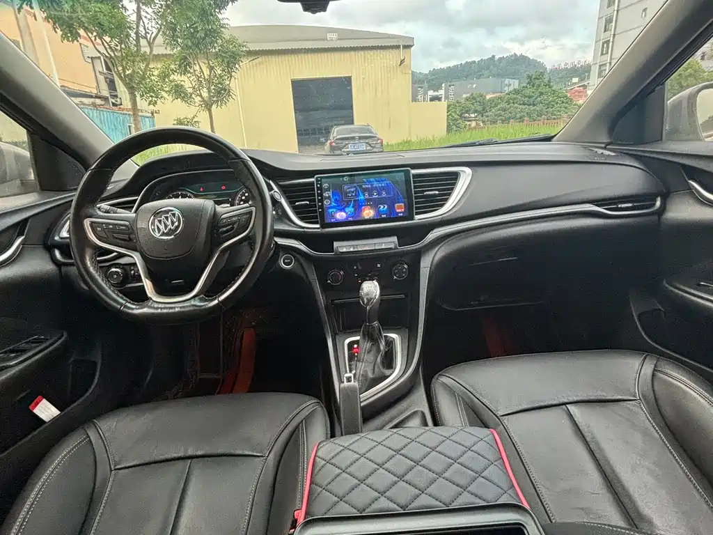 Buick Excelle 2018 — фото 14