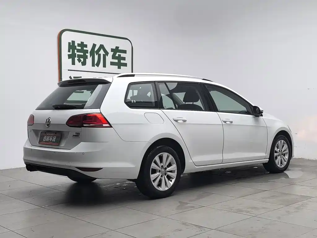Volkswagen Golf 2016