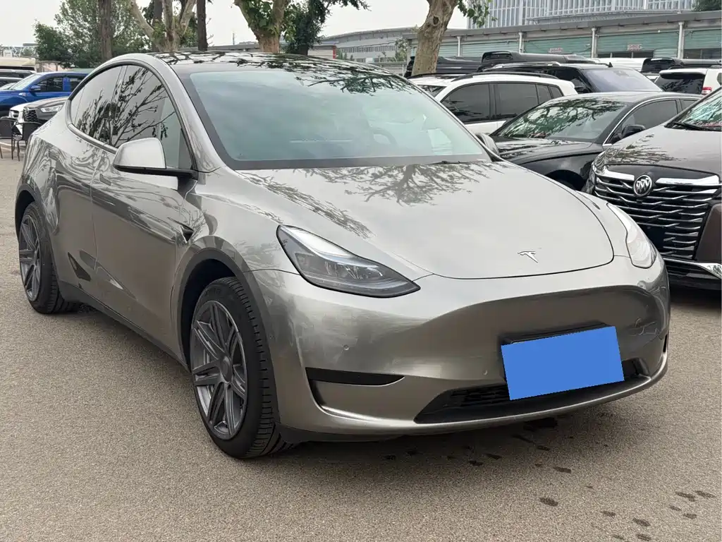Tesla Model Y 2023 — фото 3