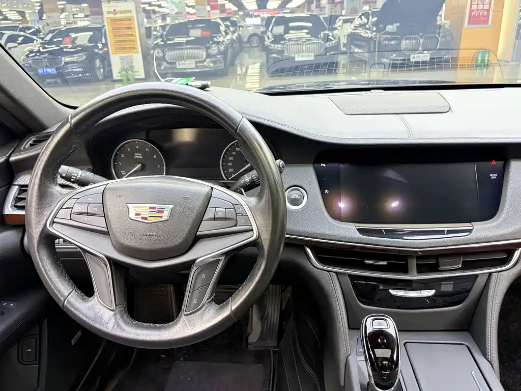 Cadillac CT6 2022 — фото 6